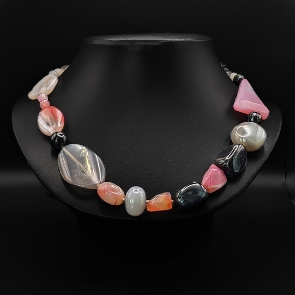 MULTICOLOR Banded Stone Necklace - multicolor chunky statement piece - Picture 1 of 8